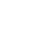 女性スタッフ